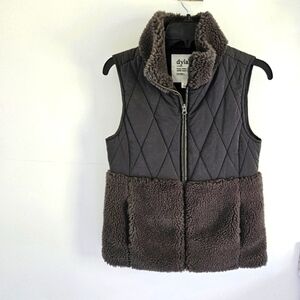 Dylan Wool Blend Gray Quilted and fleece vest
